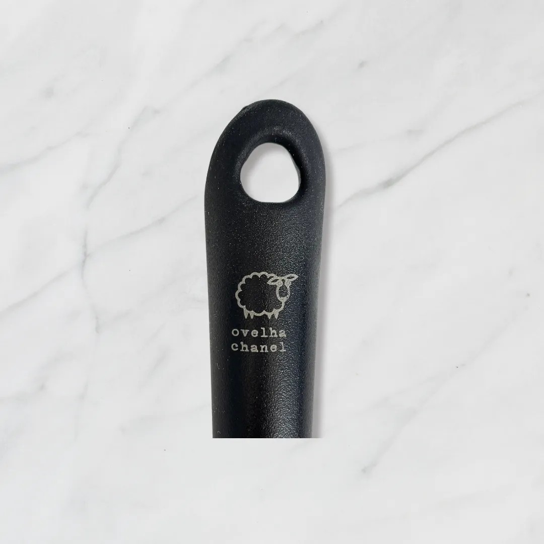 Conjunto de utensílios 5 pçs com suporte inox Ovelha Chanel - Imagem 5